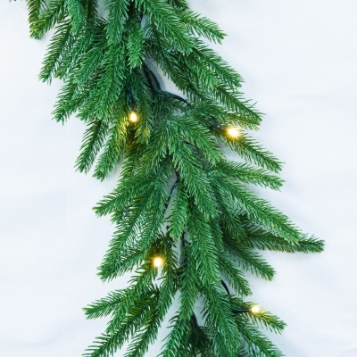 PE.Pine garland with LED lig...