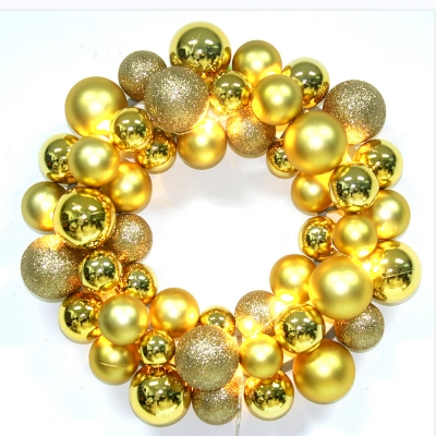 Ball wreath with LED lights